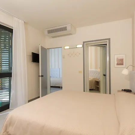 Szálloda Gemma Del Mare Marina di Pietrasanta