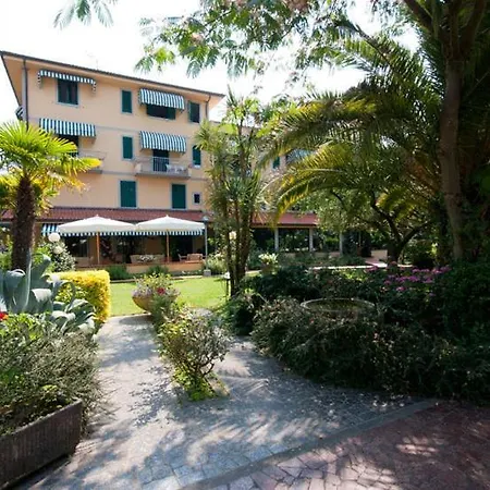 Otel Gemma Del Mare Marina di Pietrasanta